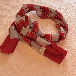 Oscar de la Renta vintage Accessory Street 100% cotton scarf